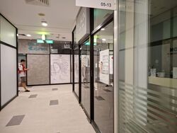 Parkway Parade (D15), Retail #570957621